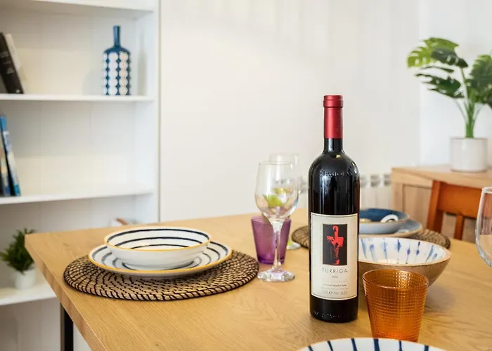 Suite Poetto - 5 Min Form The Beach - Free Park - Wi-Fi - Self Check In - Netflix