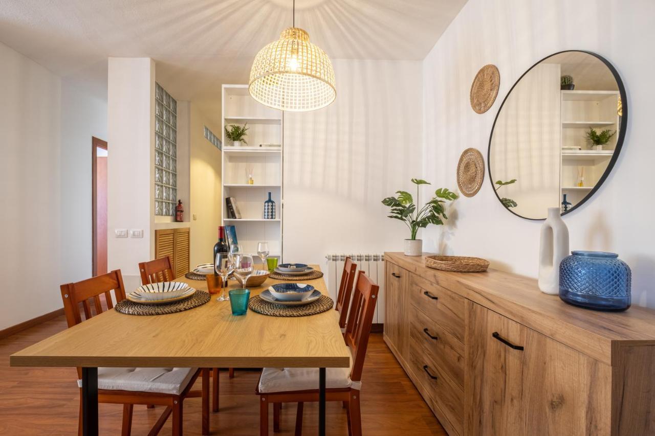 Poetto - 5 Min Form The - Free Park - Wi-fi - Self Check In - Netflix Apartment *