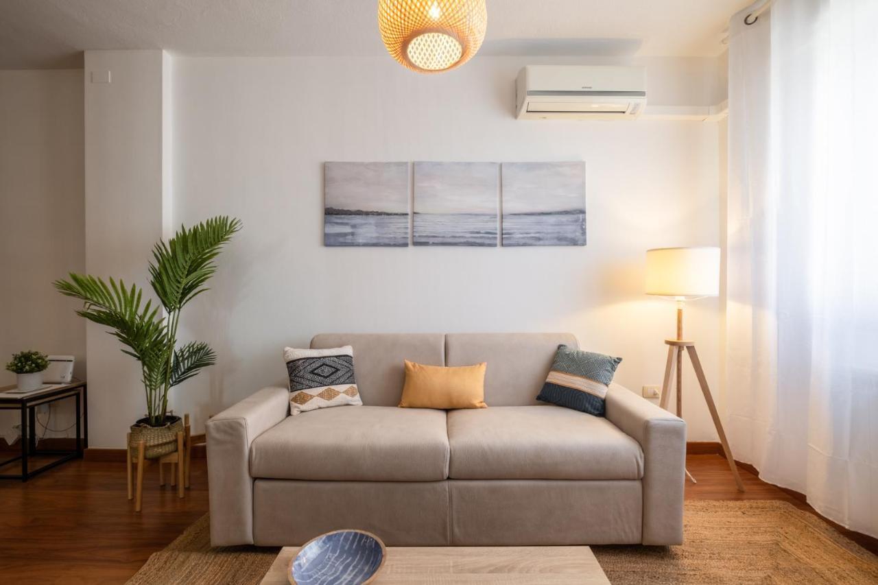 Apartment Poetto - 5 Min Form The - Free Park - Wi-fi - Self Check In - Netflix Quartu Sant'Elena